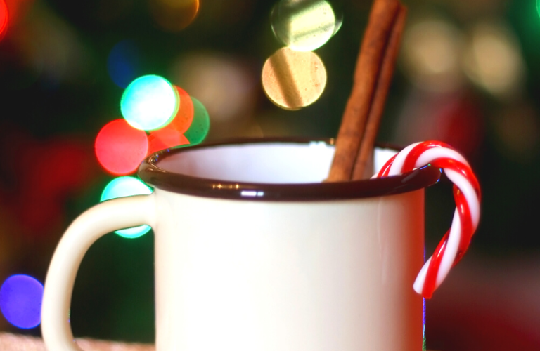 Mug with candy cane.